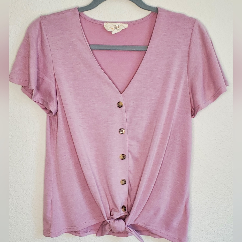 PINQUE Tie-up Crop Top